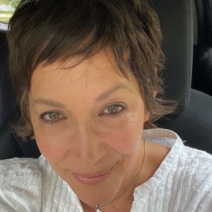 Meet your Posher, Nina